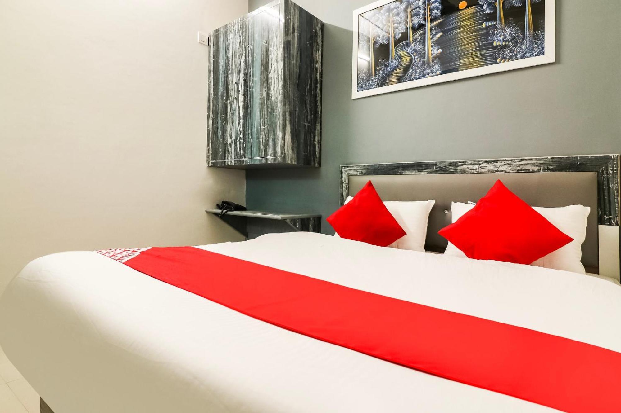 Hotel O Sheela Rohtak Kültér fotó
